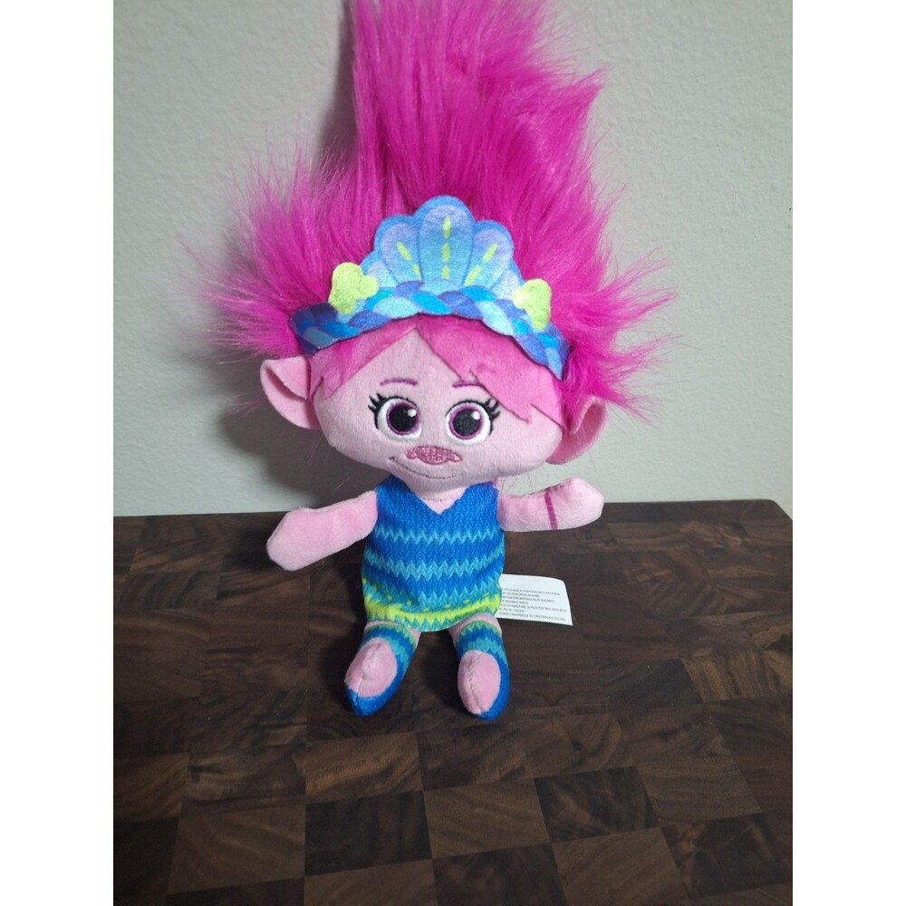 DreamWorks Trolls Poppy Plush Stuffed‎ Animal Pink Tiara Blue Chevron Dress